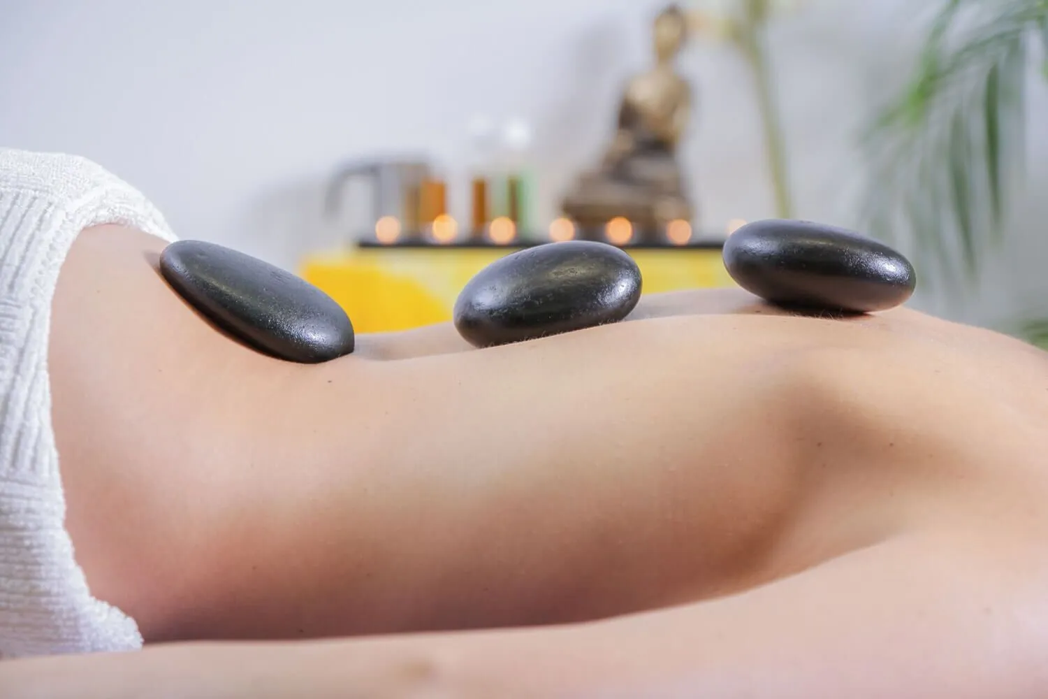 Hot-Stone-Massage